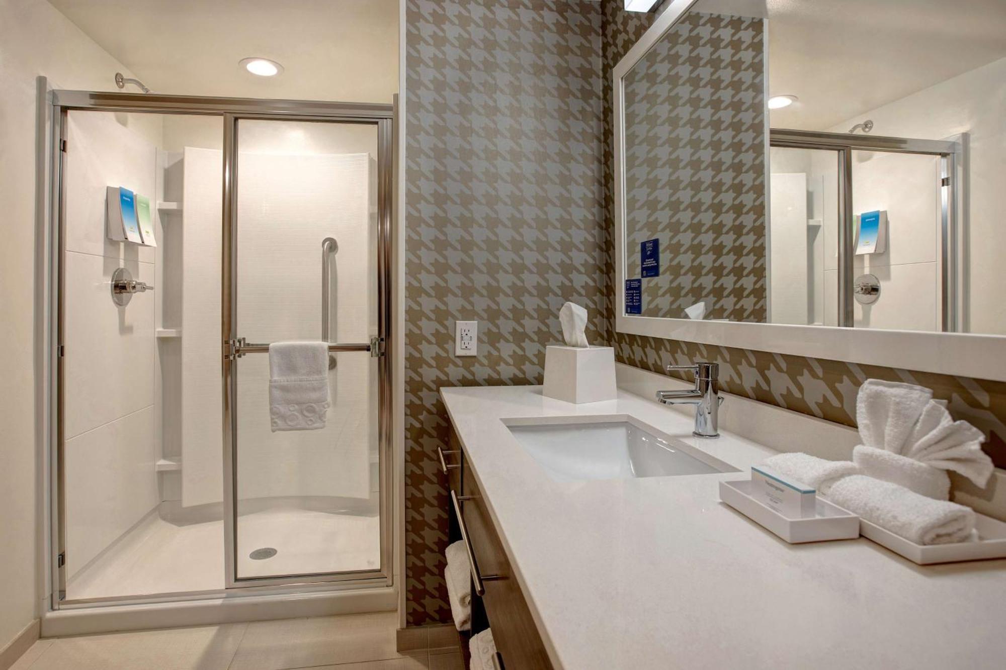 Home2 Suites By Hilton Carmel Indianapolis מראה חיצוני תמונה